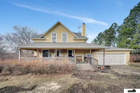 18701 SW 100th St, Crete, NE 68333