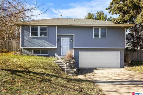 1110 Colorado St, Bellevue, NE 68005