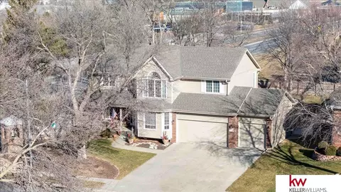 16764 V St, Omaha, NE 68135