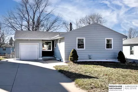 7921 Joseph St, Omaha, NE 68124