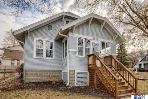 1119 S 43rd St, Omaha, NE 68105