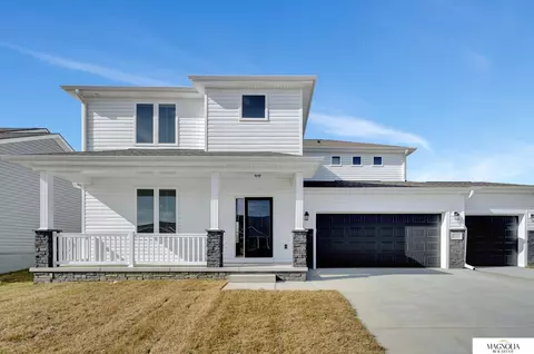 7211 N 9th St, Lincoln, NE 68521