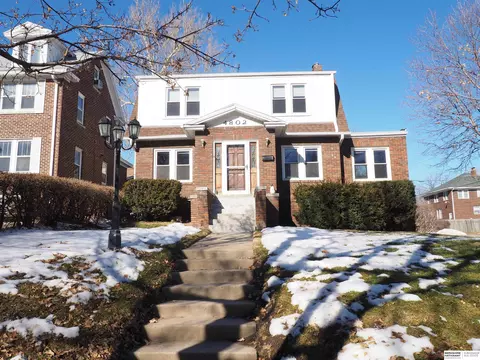 4802 Harney St, Omaha, NE 68132