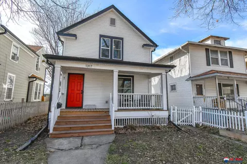 1317 Goodhue Blvd, Lincoln, NE 68502