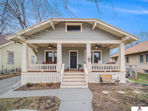 840 S 36th St, Lincoln, NE 68510