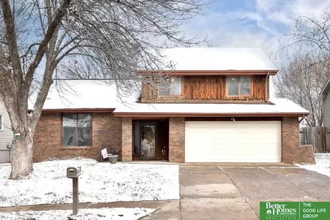 8624 Monroe St, Ralston, NE 68127