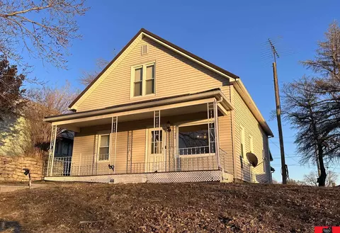 604 13th St, Wisner, NE 68791