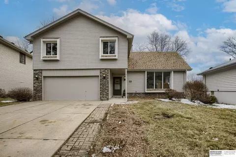 2519 S 152nd Cir, Omaha, NE 68144