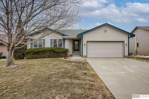 12603 S 218th Ave, Gretna, NE 68028