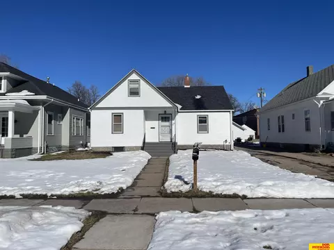 514 E 3rd St, Fremont, NE 68025