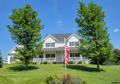 834 Co Rd 2400 Rd, Crete, NE 68333