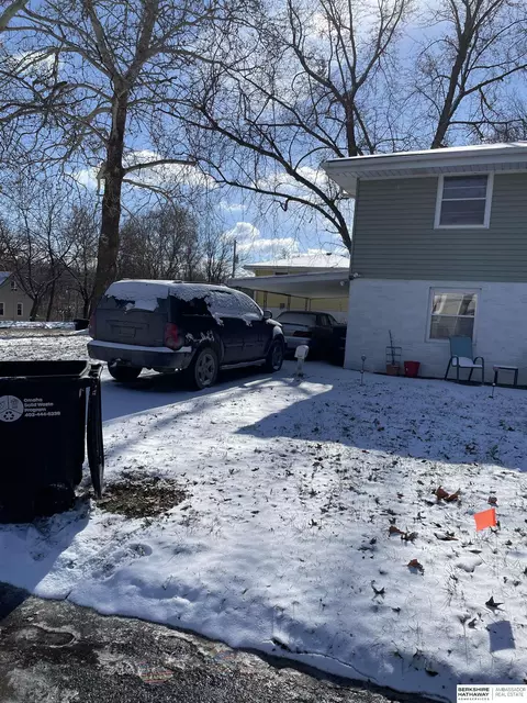 Exterior - 3605-07 Ernst St, Omaha, NE 68112 photo 2 of 6