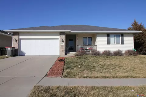 4240 W Huntington Ave, Lincoln, NE 68524