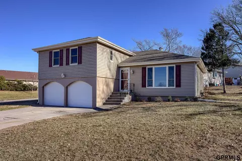 3101 Golden Blvd, Bellevue, NE 68123