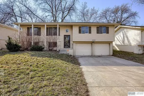 5634 S 139 St, Omaha, NE 68137