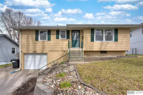 5305 S 122nd St, Omaha, NE 68137