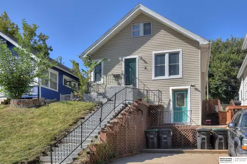 1210 S 25th Ave, Omaha, NE 68105