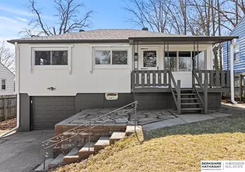 7013 Hamilton St, Omaha, NE 68132