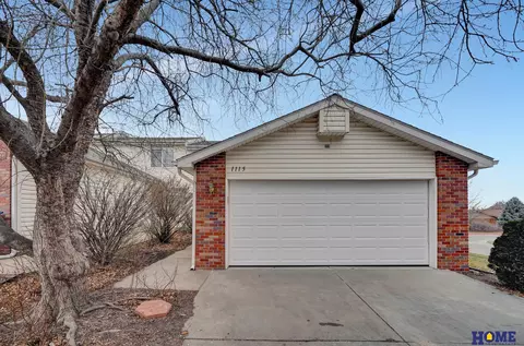 1115 Trimble St, Lincoln, NE 68522