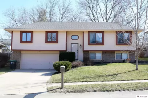 5017 S 162 St, Omaha, NE 68135