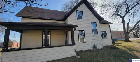 130 N Main St, Osceola, NE 68651