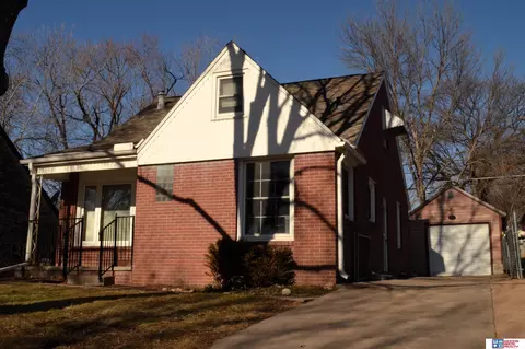 4010 Garfield St, Lincoln, NE 68506