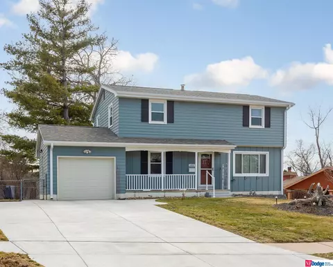 12211 Hascall St, Omaha, NE 68144