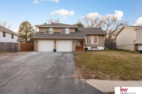 5618 Borman Ave, Omaha, NE 68137