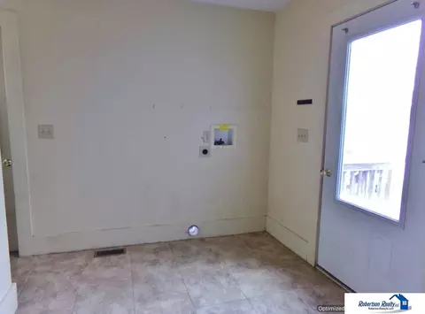 1722 Washington St, Beatrice, NE 68310 photo 17
