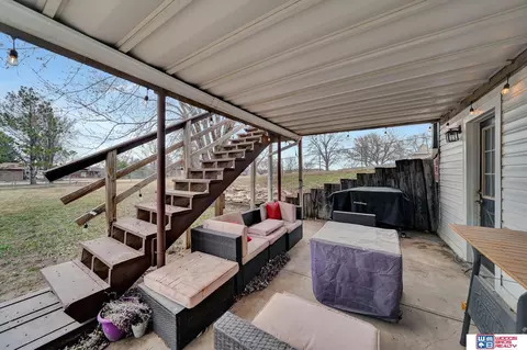Exterior - 643 Overlook Ln, Beatrice, NE 68310 photo 9 of 12