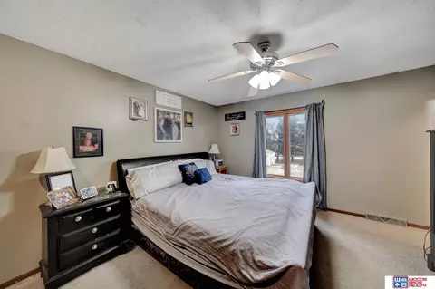 Bedroom - 643 Overlook Ln, Beatrice, NE 68310 photo 5 of 5