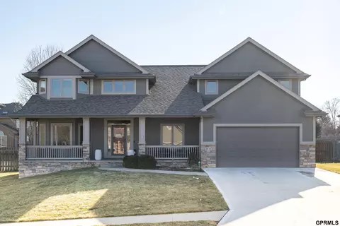 19723 Archer Ave, Omaha, NE 68135