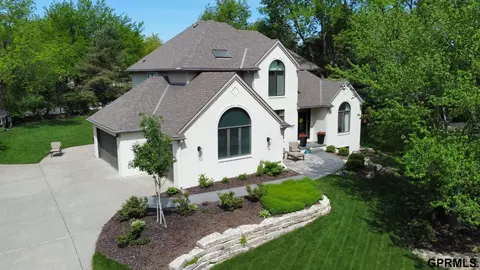 5521 Grouse Pl Cir, Lincoln, NE 68516