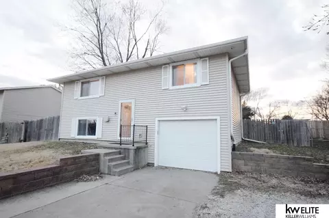 435 David Ln, Eagle, NE 68347