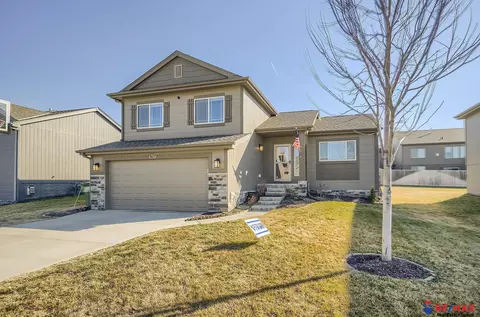 8817 N 161st Ave, Bennington, NE 68007