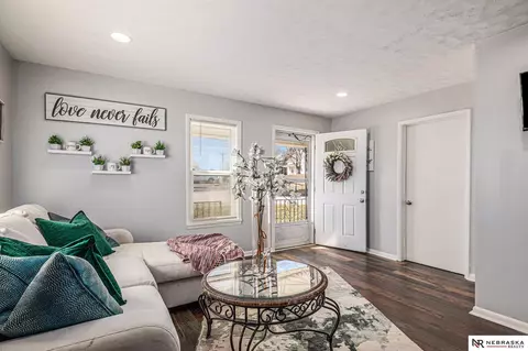 129 N Stark St, Bennington, NE 68007