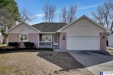 707 W S St, Lincoln, NE 68528