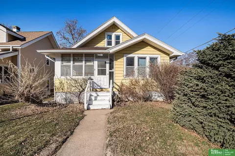 3002 S 32nd St, Omaha, NE 68105