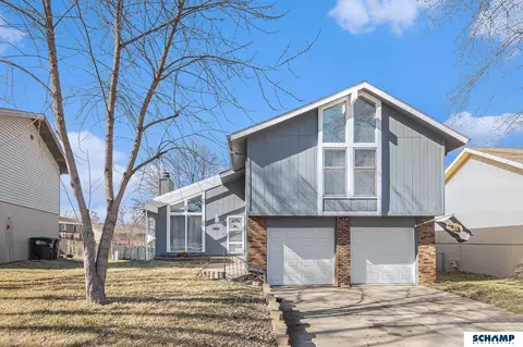5928 S 136 St, Omaha, NE 68137