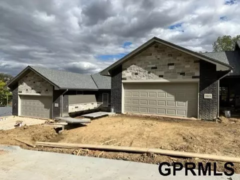 1611 Jefferson St, Bellevue, NE 68005