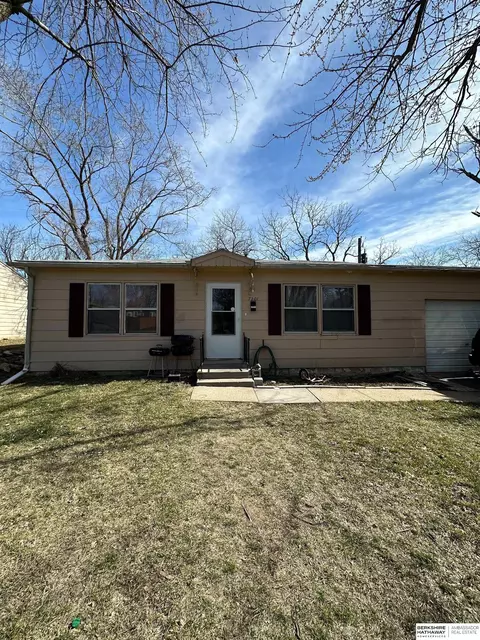 7201 S 69th St, La Vista, NE 68128