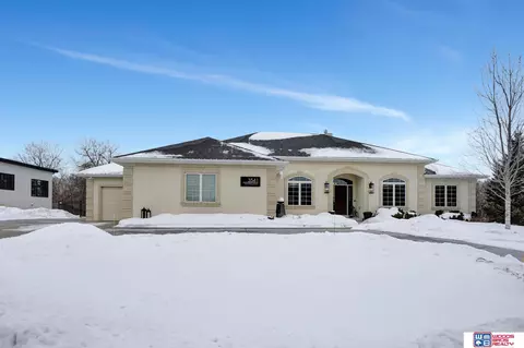 3541 Doonbeg Rd, Lincoln, NE 68520