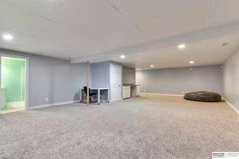 16274 Loop St, Omaha, NE 68136 photo 27