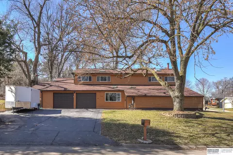 1220 N 87th St, Omaha, NE 68114