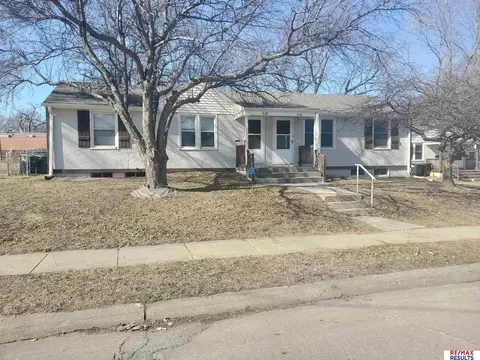 3118-3120 S 41st St, Omaha, NE 68105