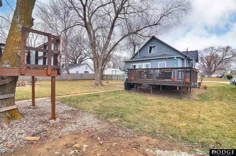 Exterior - 513 E Grant St, Hooper, NE 68031 photo 2 of 6