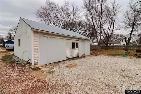 Exterior - 513 E Grant St, Hooper, NE 68031 photo 6 of 6