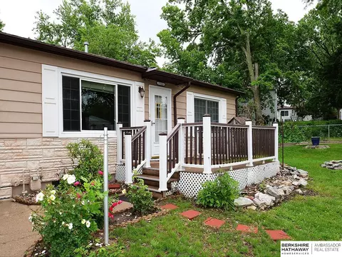 7223 S 23 St, Bellevue, NE 68147