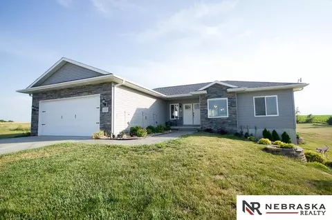 17310 Red Sunset Ct, Bennet, NE 68317