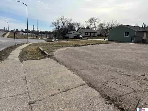 1344 Garber Ave, Lincoln, NE 68521